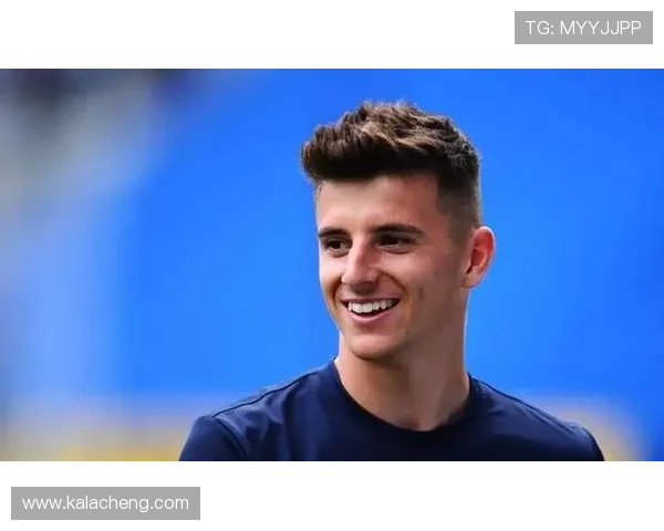 英格兰足球帅气球星颜值大比拼 谁是球场最帅男神榜首 英格兰足球帅气球星颜值大比拼 谁是球场最帅男神榜首